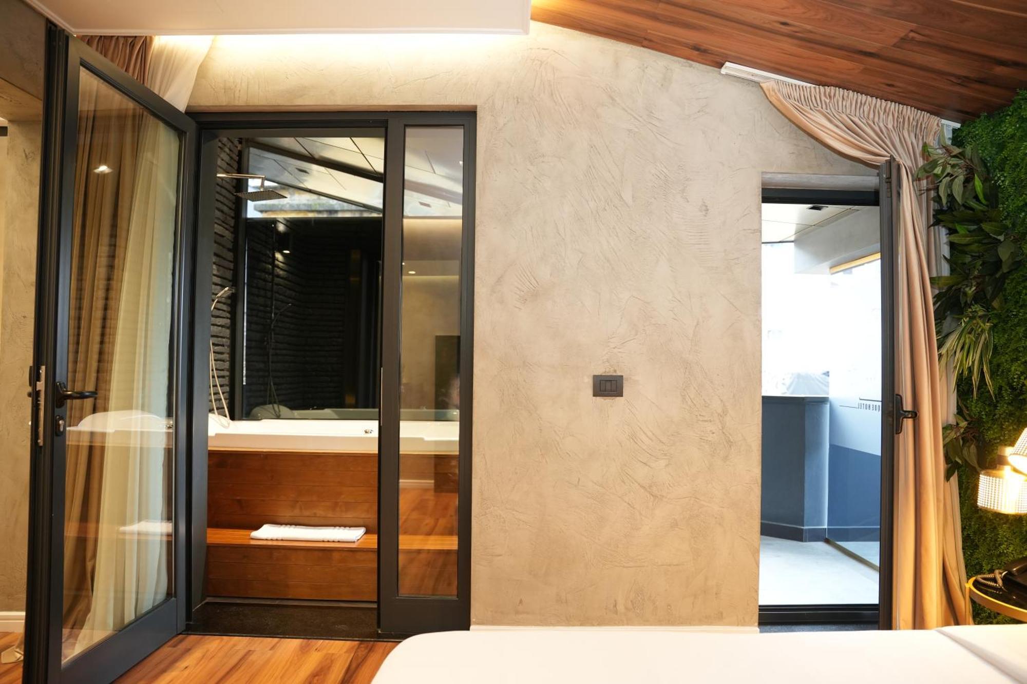 La Suite Boutique Hotel Tirana Exteriör bild